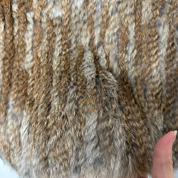 525 America Soft Luxe Genuine Rabbit Fur Sleeveless Open Vest Brown Cream Medium - Picture 14 of 16